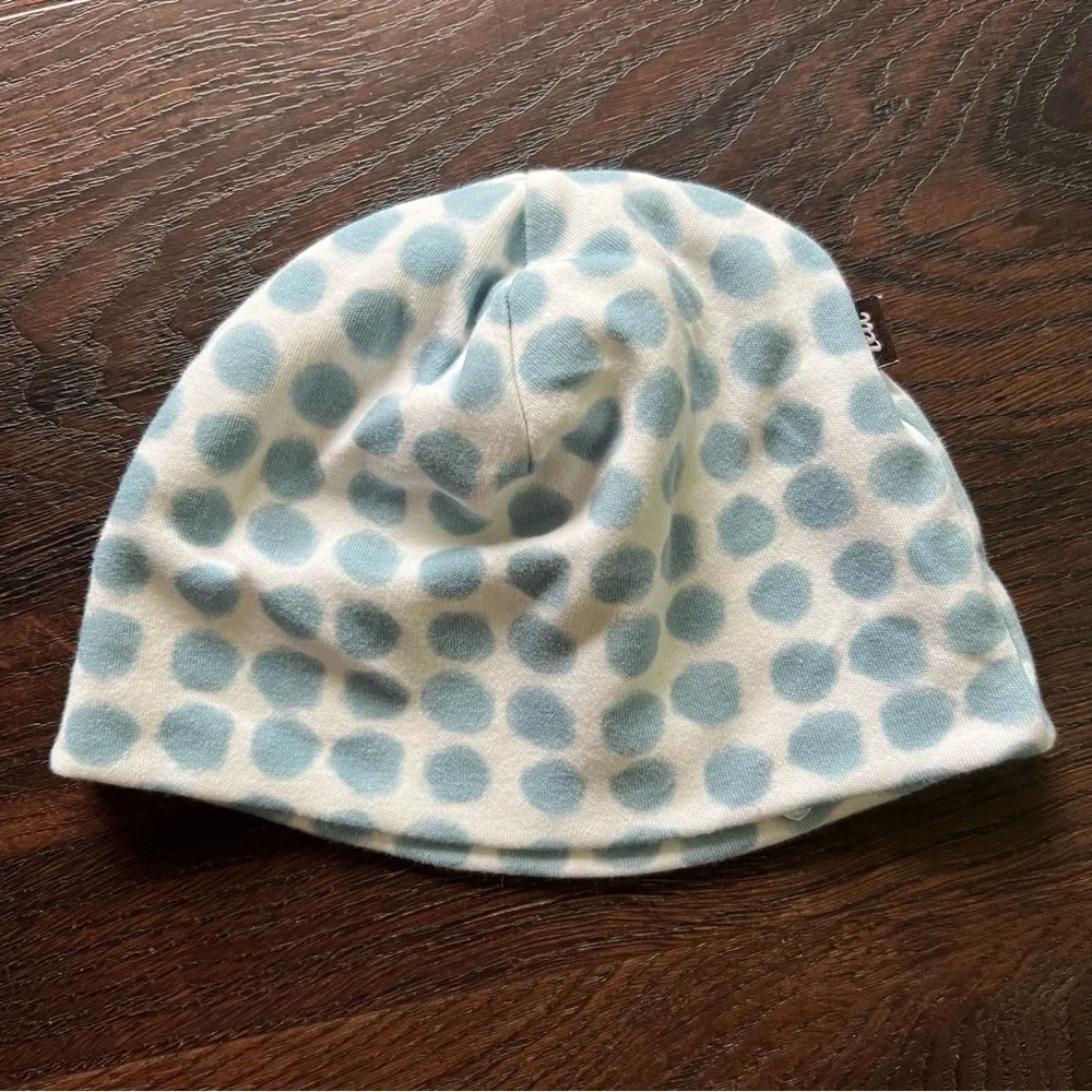 Tea Collection Blue and White Polka Dot infant baby Hat 0-3 months